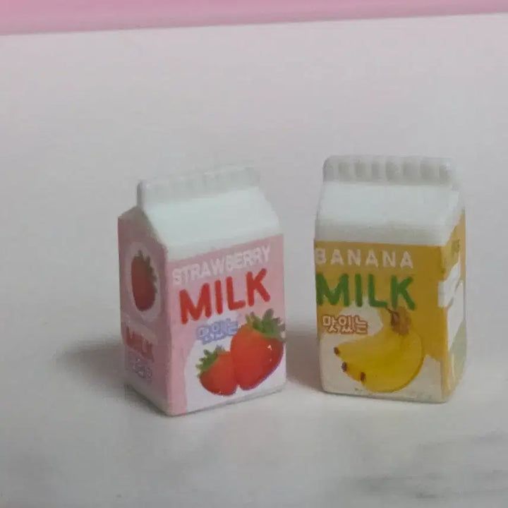 [BUNJANG] Strawberry Milk Banana Milk Miniature Set / 딸기우유 바나나우유 미니어처 2개 세트