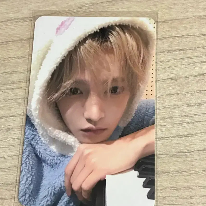 [BUNJANG] Zhang Hanum Daydream Makestar Sleepwear Photocard / 장한음 데이드림 메이크스타 수면잠옷포카