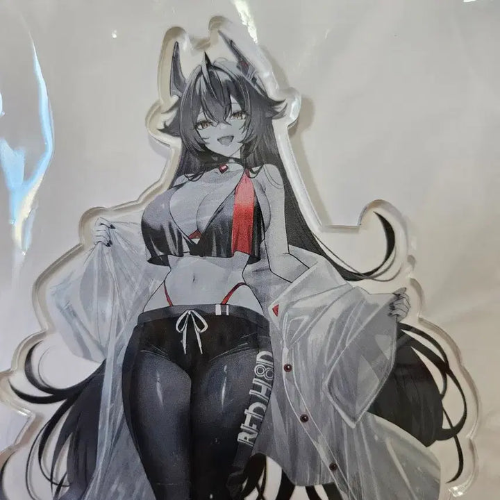 [BUNJANG] Goddess of Victory: NIKKE GiGO Limited Edition Red Hood Acrylic Stand (Black &amp; White Version) - Sealed / 미개봉)승리의 여신 니케 GiGO 한정판 레드후드 아크릴 스탠드 흑백버전