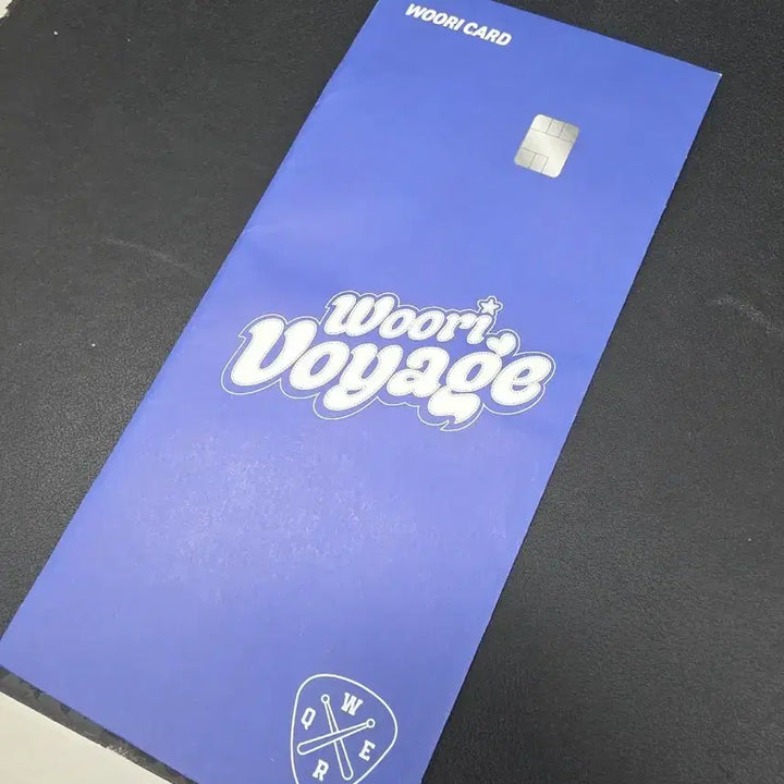 [BUNJANG] QWER Woori Bank Photocard (Sealed) / QWER 우리은행 포토카드 (미개봉)