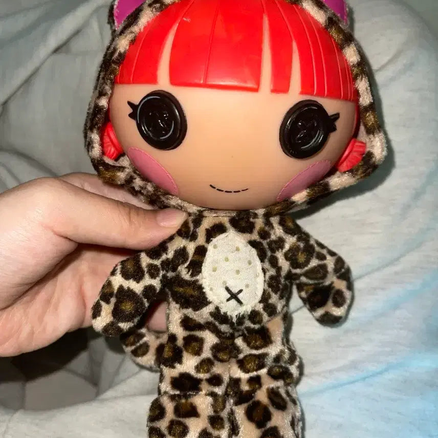 [BUNJANG] RolaRola Sister Cat Plush Toy Leopard Gal Vintage / 랄라룹시 동생 고양이 인형 호피 갸루 고전 빈티지