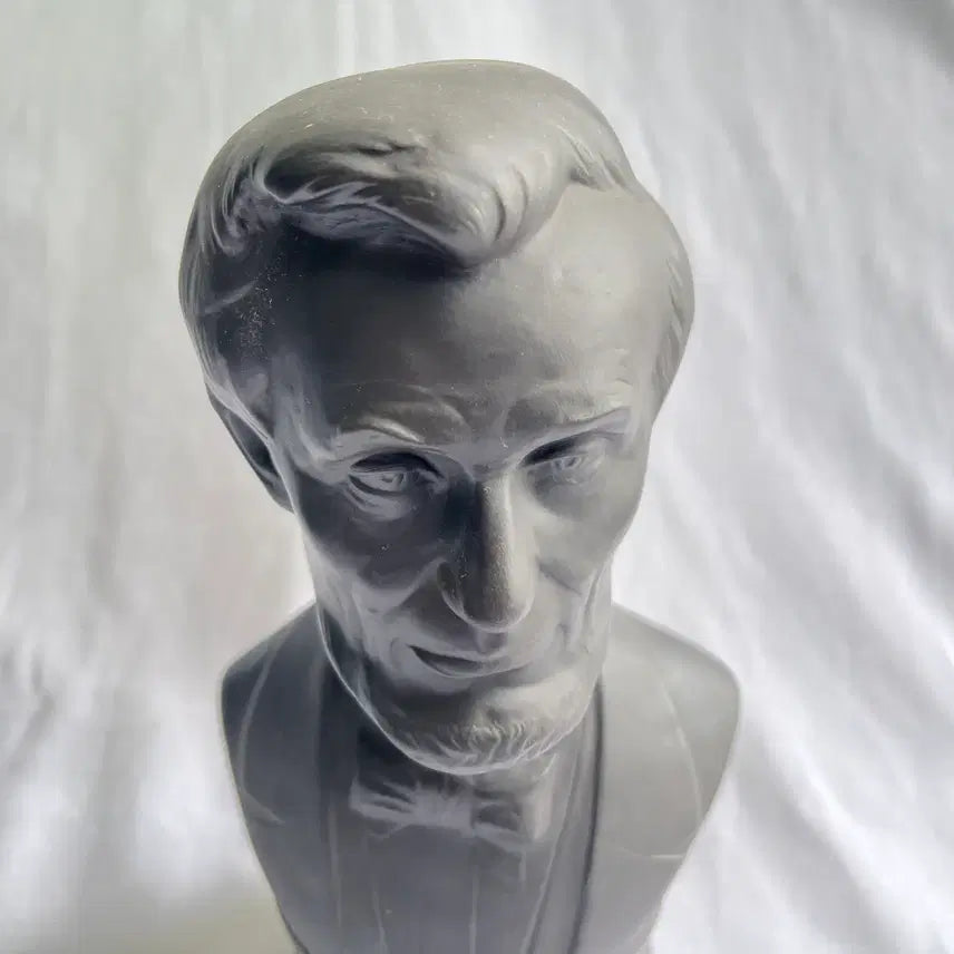 [BUNJANG] Wedgwood Abraham Lincoln Bust / 웨지우드 에이브라함 링컨 흉상