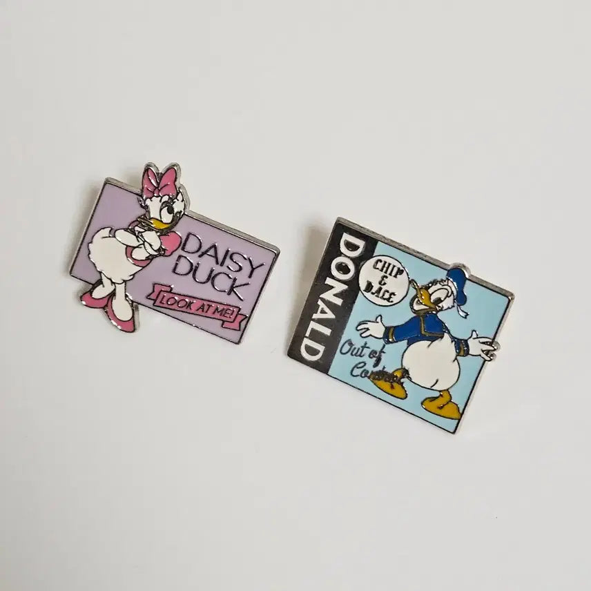 [BUNJANG] Disney Authentic Donald Duck &amp; Daisy Duck Badge Set / 디즈니 정품 도날드 덕 데이지 덕 뱃지 세트