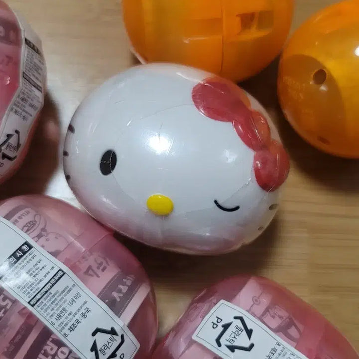 [BUNJANG] Sanrio Caccara Character Figure Gacha Series 2 Hello Kitty / 산리오 캡카라 캡 캐릭터 피규어 가챠 2탄 헬로키티