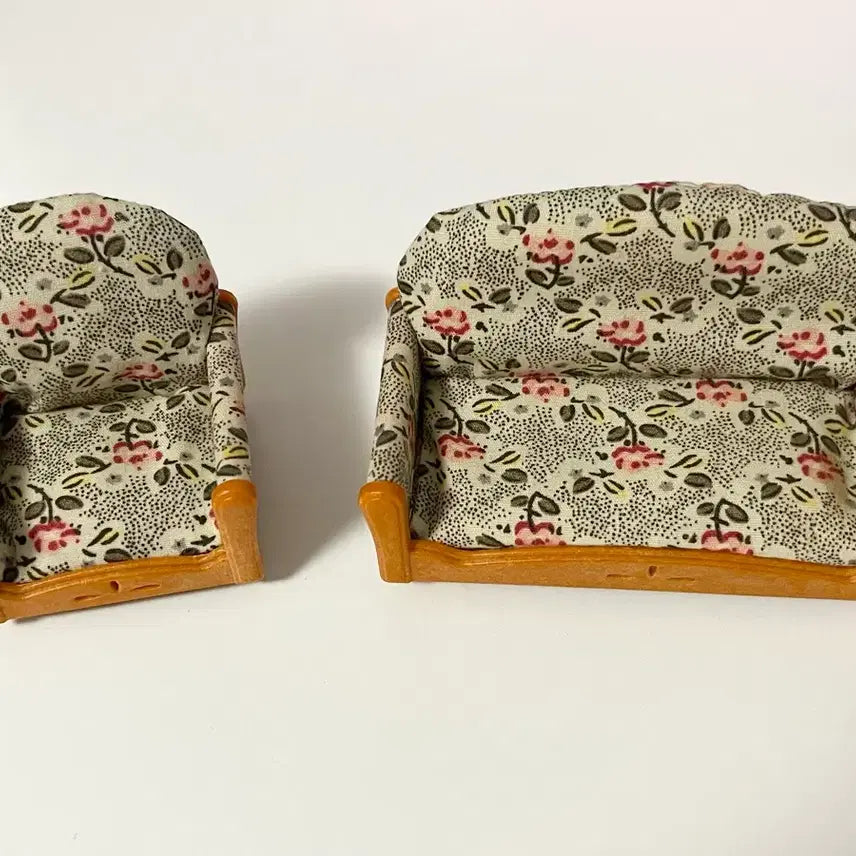 [BUNJANG] Sylvanian Families Sofa Bundle Set / 실바니안 소파 일괄