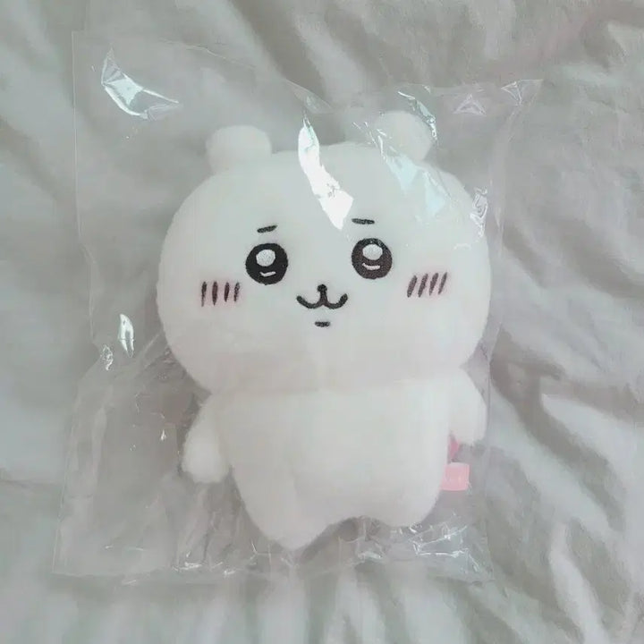 [BUNJANG] Fuwafuwa Chiikawa Nuigurumi Plush / 후와후와 치이카와 누이 인형