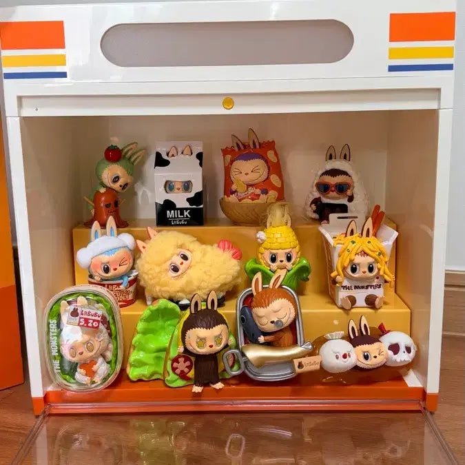 [BUNJANG] Labubu "Suspicious Convenience Store" Figure with Container / 라부부 수상한 편의점(피규어+컨테이너 포함)