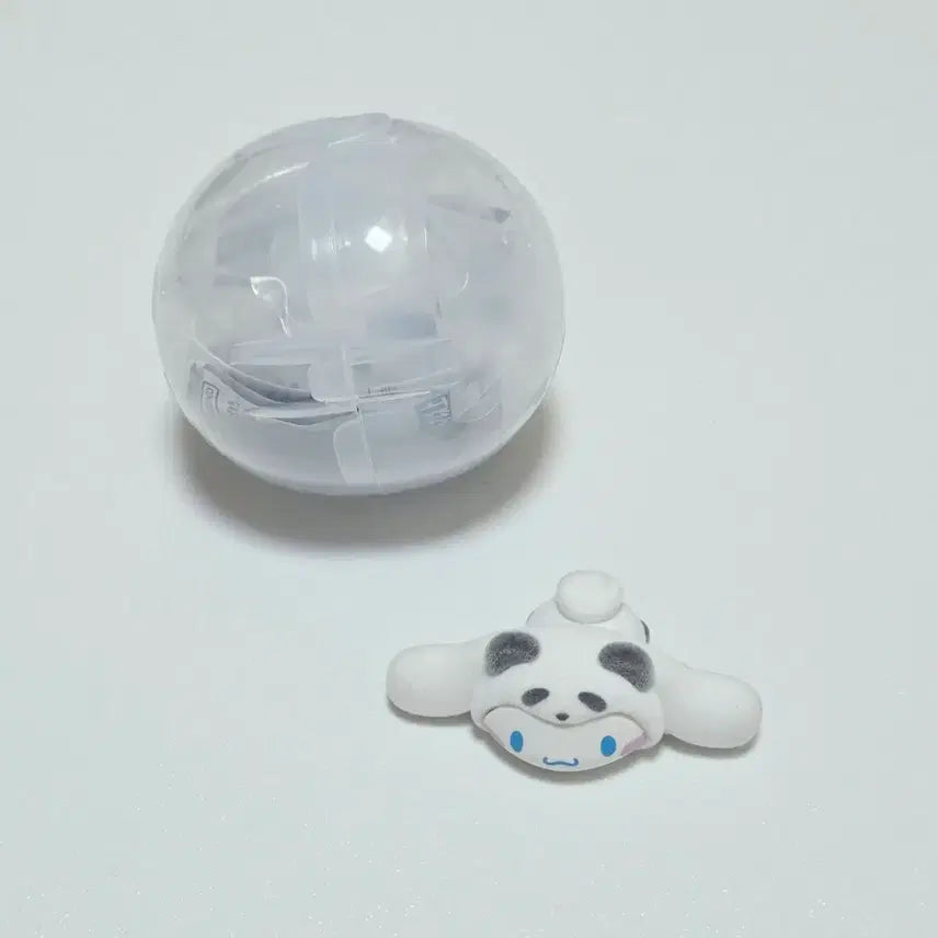 [BUNJANG] Sanrio Panda Fluffy Figure Cinnamoroll / 산리오 판다 플로키 피규어 시나모롤 새상품