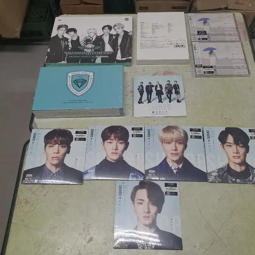 [BUNJANG] SHINee Sealed CD, DVD &amp; Merchandise Bundle Set / 샤이니 미개봉CD&amp;DVD&amp;굿즈 일괄판매