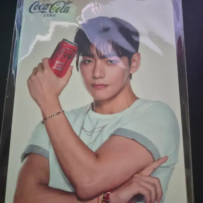 [BUNJANG] BTS V Taehyung Coca-Cola Photocard Set / 코카콜라 뷔 김태형 포토엽서4p