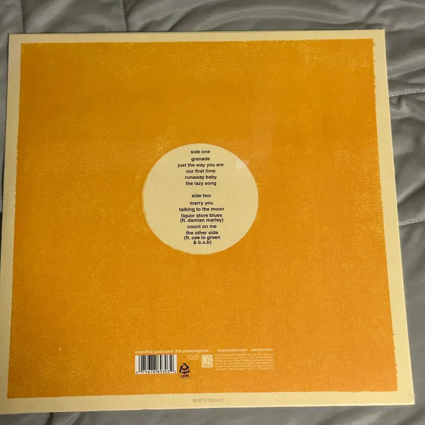 [BUNJANG] Bruno Mars Doo-Wops &amp; Hooligans 1st Album LP (Sealed) / 미개봉)Bruno Mars(브루노 마스)- 1집 Doo-Wops &amp; Hooligans [LP]
