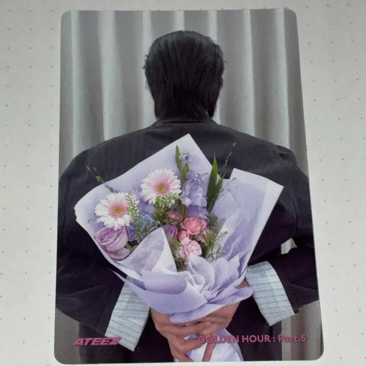 [BUNJANG] ATEEZ Golden Hour Part 5 Wooyoung Double-Sided Photocard / 에이티즈 골든아워5 우영 양면 포카