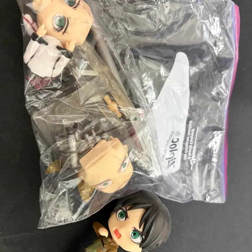 [BUNJANG] Attack on Titan Eren Figure / 진격거인 에렌 피규어
