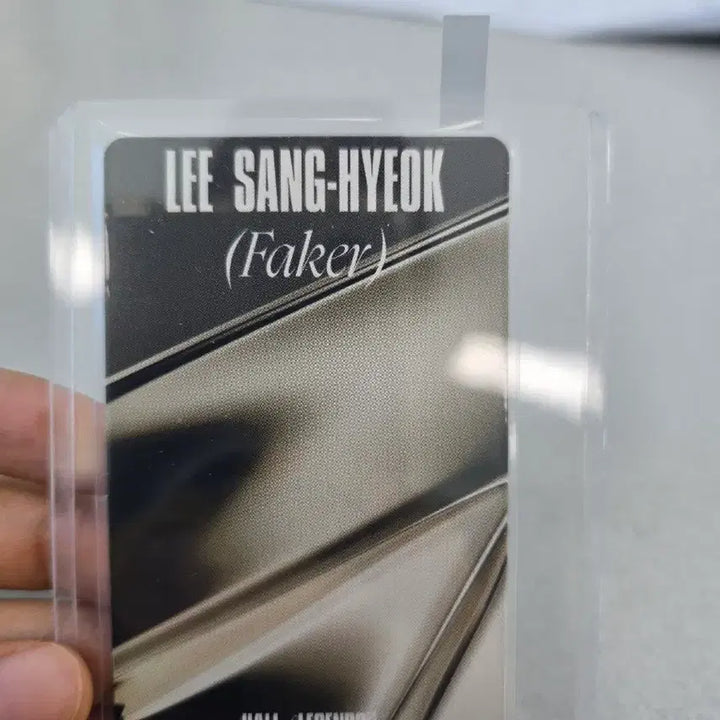 [BUNJANG] Faker Ahri Hologram Lenticular Photocard / 페이커 아리 홀로그램 렌티큘러 포카
