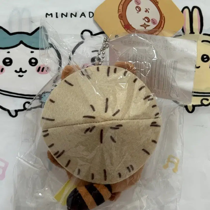 [BUNJANG] Chiikawa Raccoon C Prize Racco &amp; Summer Kuiji Pouch Set / 치이카와 너구리 쿠지 c상 너구리 랏코&amp; 여름쿠지 파우치2종 세트(2)
