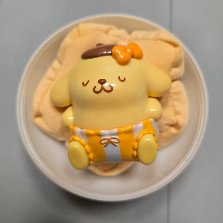 [BUNJANG] Sanrio Pompompurin Soft Cushion Figure Gacha / (폼폼푸린) 산리오 소프트 쿠션 피규어 가챠