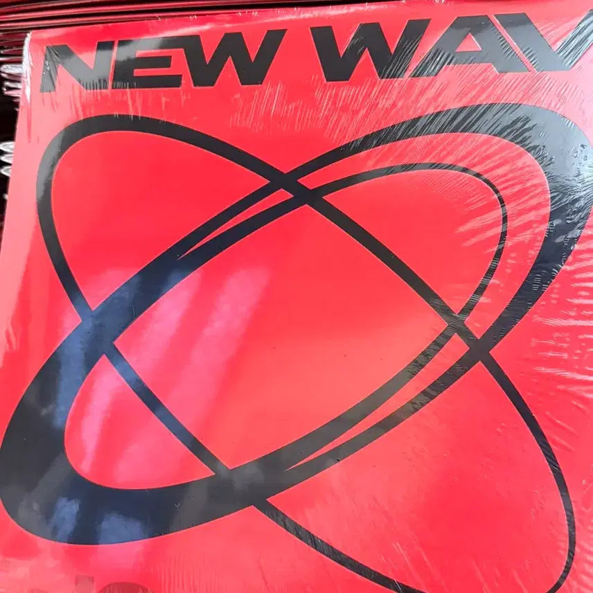 [BUNJANG] TREASURE 4th Mini Album NEW WAV (Red Version) CD / 트레저  미개봉앨범 4집 미니( RED)