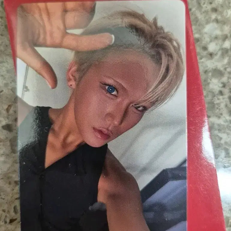 [BUNJANG] XLOV Hyun Photocard / XLOV 엑스러브 현 생활 약속 포카.