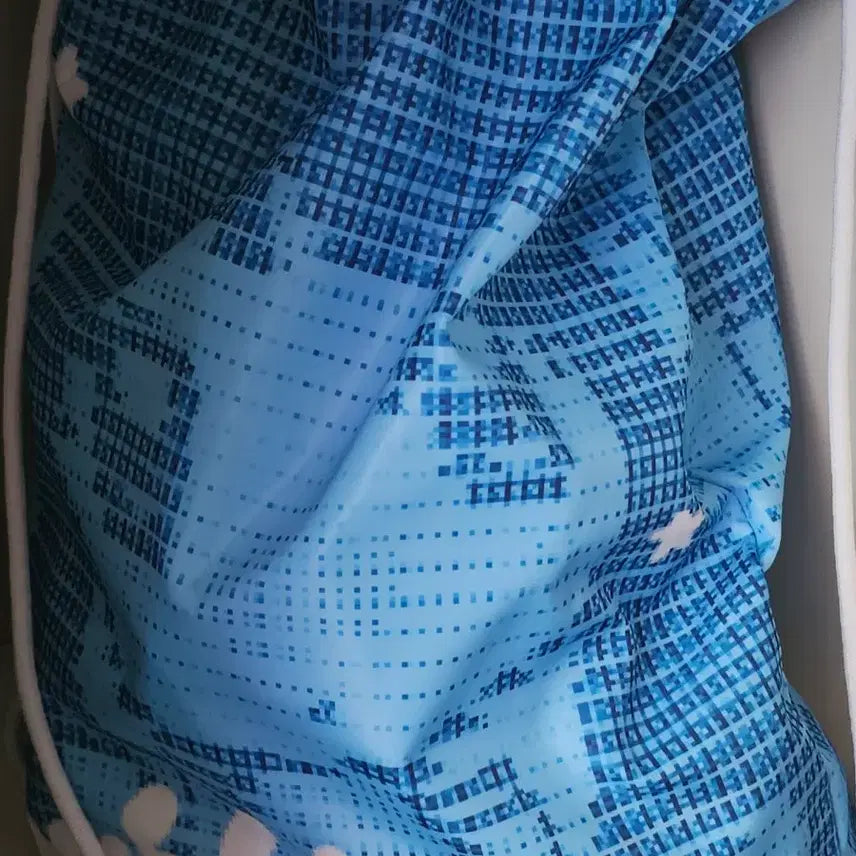 [BUNJANG] NewJeans Haerin Gym Sack / 해린 짐색 뉴진스