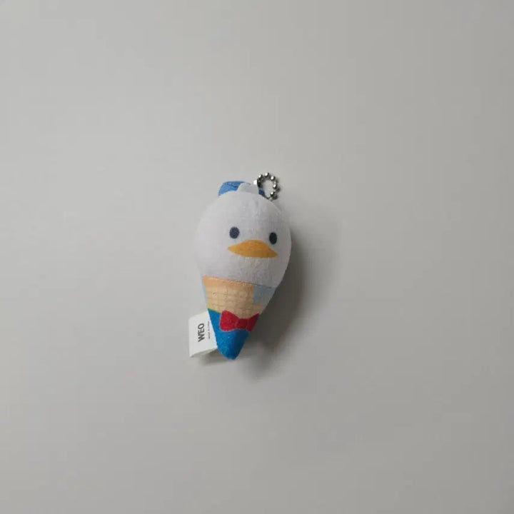 [BUNJANG] Disney Donald Duck Random Pop Town Ice Cream Keychain / (도날드덕) 디즈니 랜덤 팝타운 아이스크림 키링