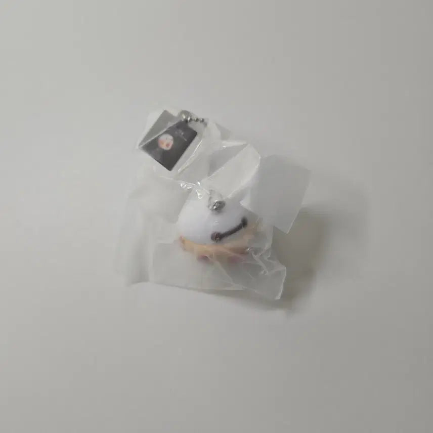 [BUNJANG] Baymax Disney nuiMOs Miniature Keychain Gacha / (베이맥스) 디즈니 누이빵 미니어처 키체인 가챠