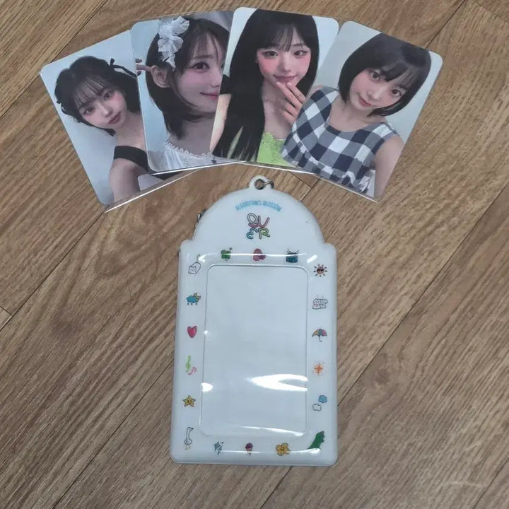 [BUNJANG] QWER Photocard Keychain / qwer 포토카드 키링