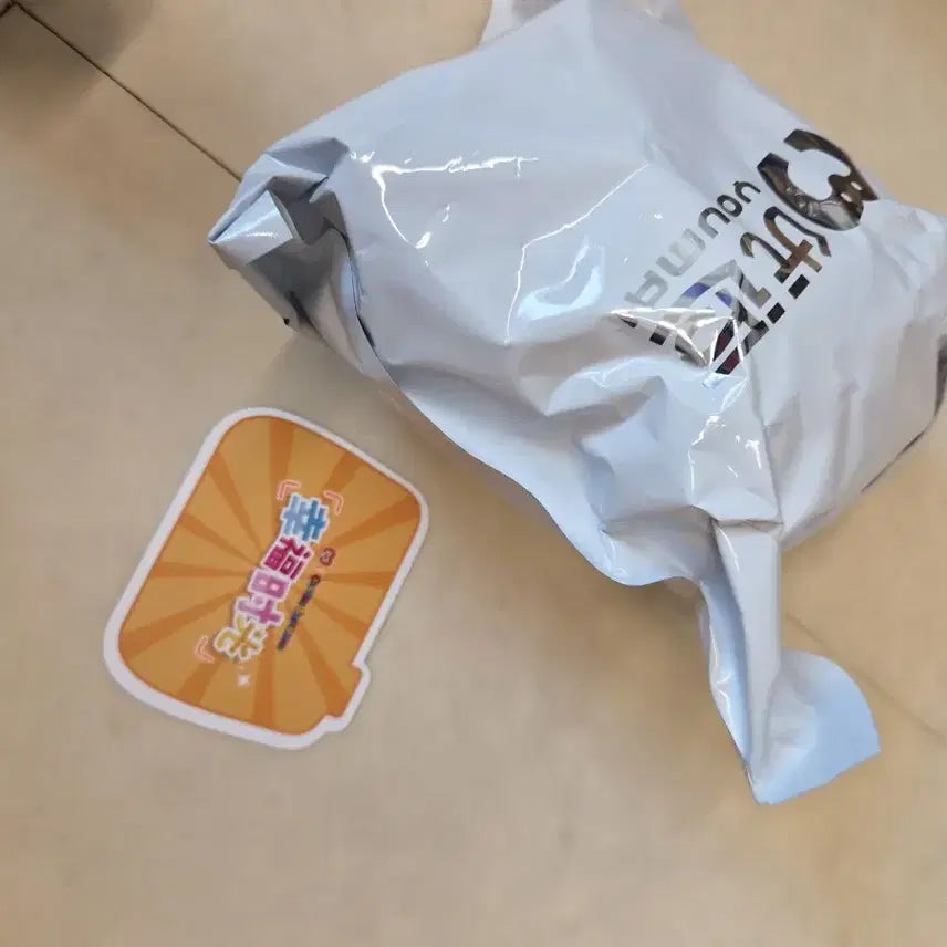 [BUNJANG] Crayon Shin-chan Nendo Dog Camera Pouch / 짱구는못말려 카메라 파우치 흰둥이