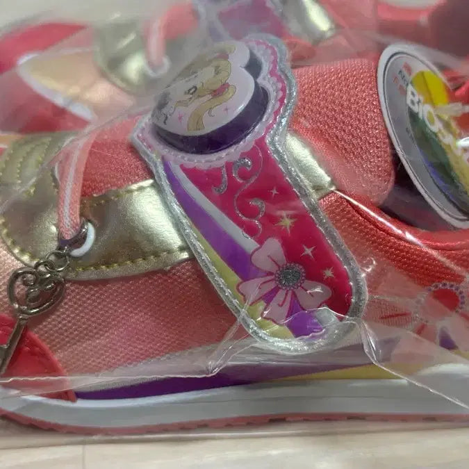 [BUNJANG] Aikatsu! Character Sneakers - Size 210 / [박스X]아이카츠(아이엠스타) 캐릭터 운동화 새상품