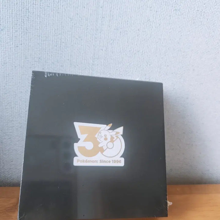 [BUNJANG] Pokemon 30th Anniversary Limited Edition Korean Badge Set (Sealed) / 8월 종료 한국 한정판 미개봉 / 새상품 포켓몬스터 30주년 기념 뱃지