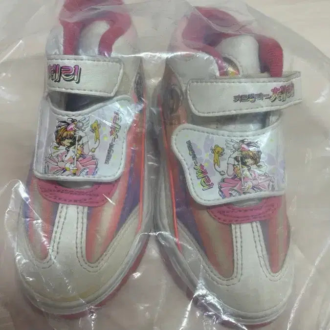 [BUNJANG] Cardcaptor Sakura Character Sneakers (180 Size) / [박스X]카드캡터 체리 캐릭터 운동화 새상품