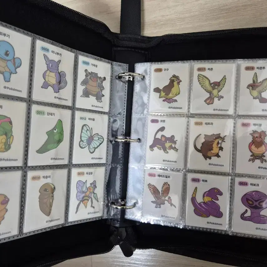 [BUNJANG] Pokemon Sticker Collection Complete Set (Season 2, 163 Types, Includes Mewtwo &amp; Mew) / 포켓몬 띠부씰 뮤츠 뮤 포함 2024 시즌2 163종 전종  띠부실 완성본(노코드씰)