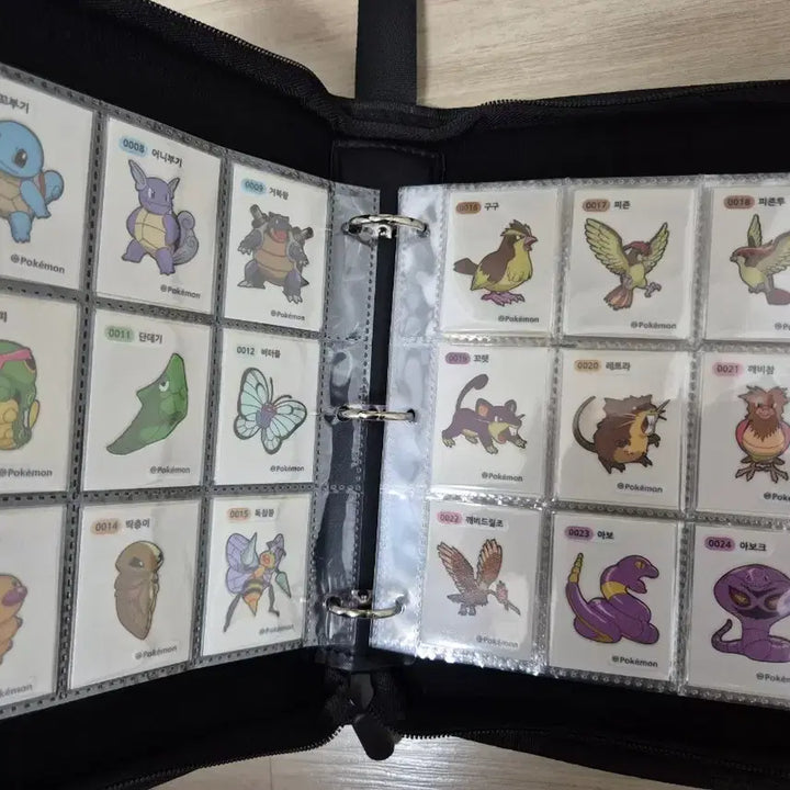 [BUNJANG] Pokemon Sticker Collection Complete Set (Season 2, 163 Types, Includes Mewtwo &amp; Mew) / 포켓몬 띠부씰 뮤츠 뮤 포함 2024 시즌2 163종 전종  띠부실 완성본(노코드씰)