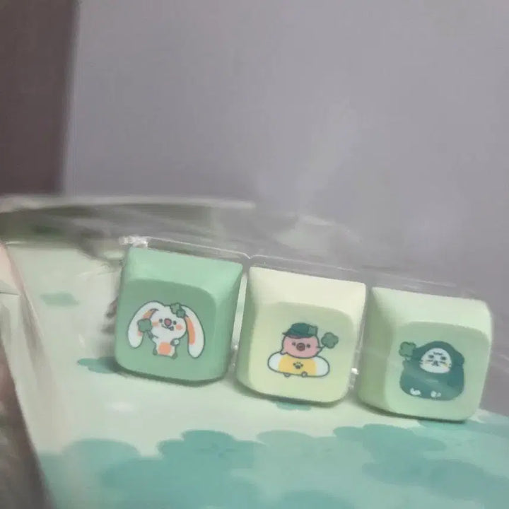 [BUNJANG] Lucky Crew Keycaps (Kangmong, Dakong, Wookah) / 럭키 크크루 키캡 (강몽, 다콩, 우카)