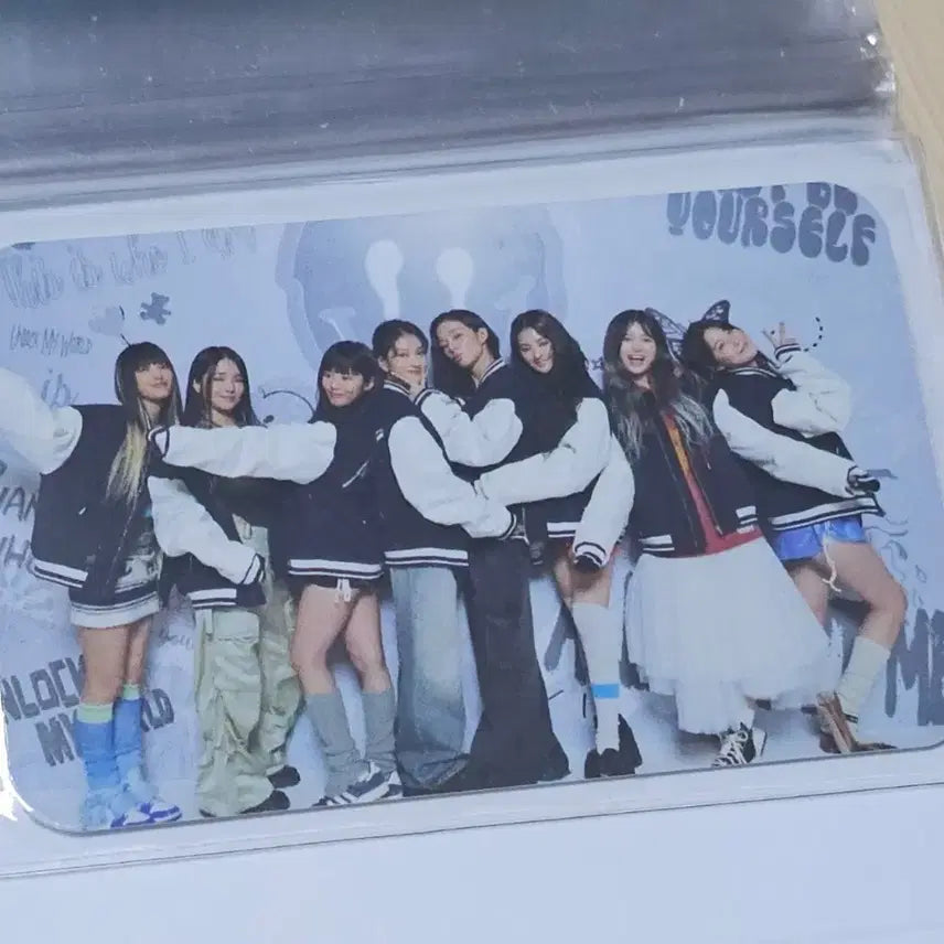 [BUNJANG] fromis_9 Minouw Official Binder Photocard Set / 프로미스나인 미나우 공식 바인더 판매합니다.