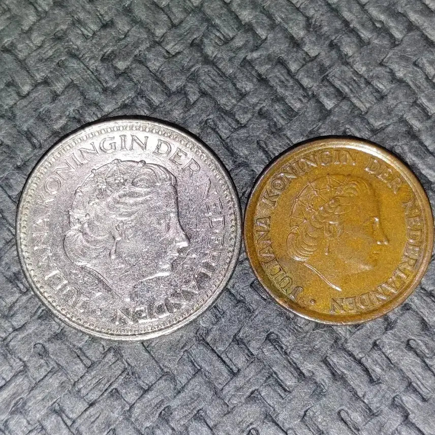 [BUNJANG] Netherlands 1 Gulden &amp; 5 Cents Coin Set (1980) / 네덜랜드 주화 2개 (&