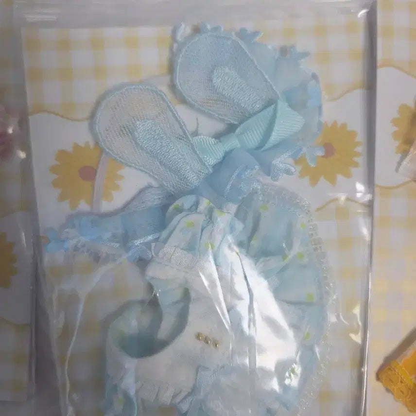 [BUNJANG] Bokdong Closet Pastel Blue 10cm Doll Clothes / [미사용] 복동이옷장 파스텔 블루 하늘색 10cm 인형 옷