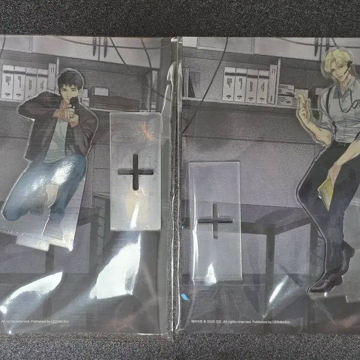 [BUNJANG] CCTV Jikmu Suhaeng Package Acrylic Stand, Baby Doll Bundle Set / 백라이트 아밝 cctv 시그 포토카드 직무수행 패키지 아크릴스탠드 뽀시래기 인형 등