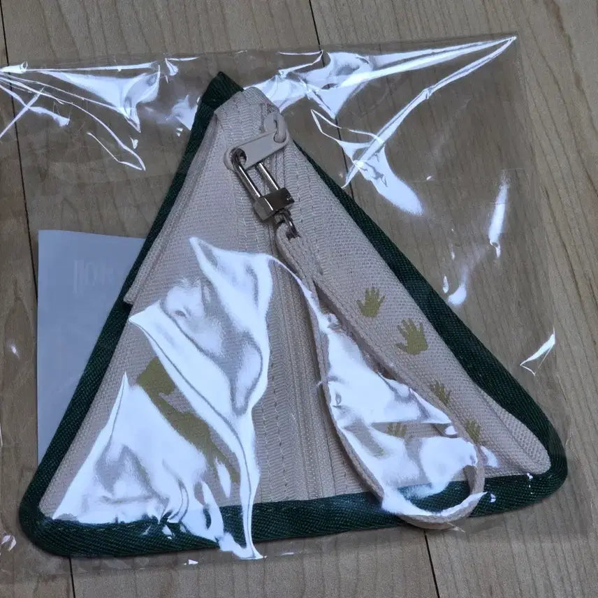 [BUNJANG] Cute Tent Pouch / 오싹한 연애 팝업 텐트형 파우치