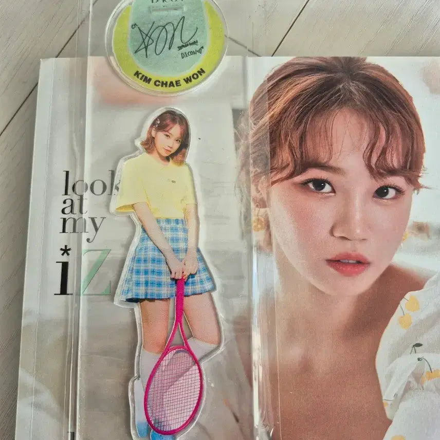 [BUNJANG] IZ*ONE Kim Chaewon DICON Photobook / DICON 아이즈원 김채원 화보집