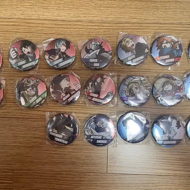 [BUNJANG] My Hero Academia Class A &amp; B Can Badges Bundle Set / 급전)나히아 히로아카 A반 ,B반 캔뱃지