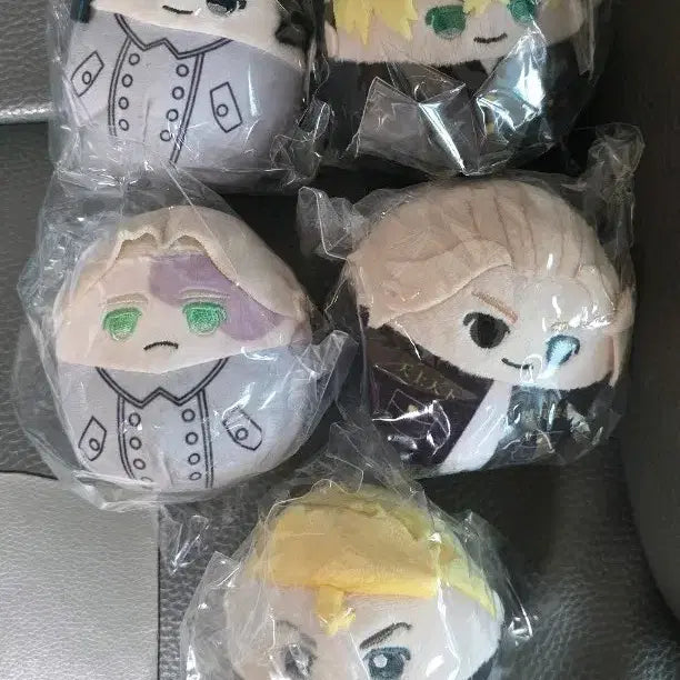 [BUNJANG] Tokyo Revengers Nuikolongs Plush Set (5 types) / 도쿄리벤저스 누이코롱 마이키 타케미치 치후유 이누이 코코노이