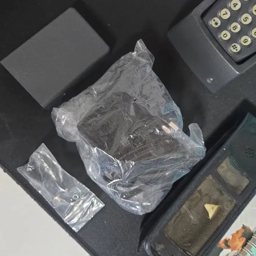 [BUNJANG] NEC P100 Popular 1G Vintage Mobile Phone with Original Box Full Set / 희귀 NEC P100 Popular 1990년대 빈티지 1G 휴대폰 원박스 풀구성