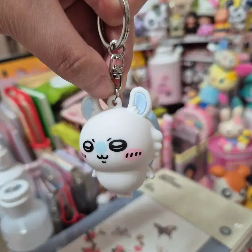 [BUNJANG] Chiikawa Momonga 3D Figurine Keychain / 치이카와 모몽가 입체 피규어 키링