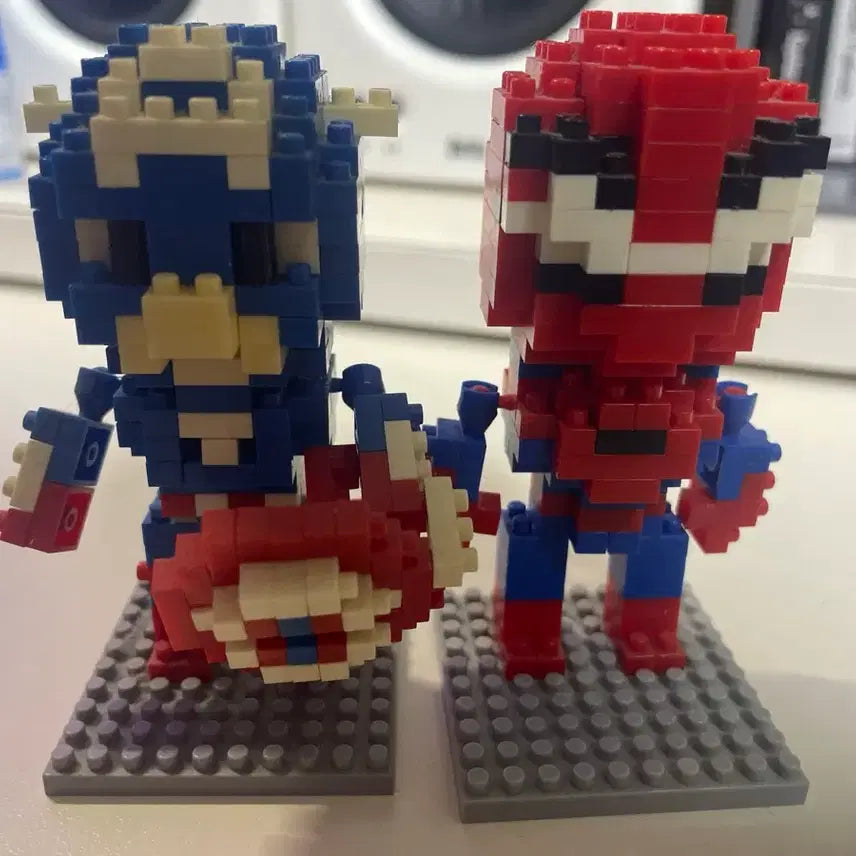 [BUNJANG] Spider-Man Captain America Nano Block Bundle Set / 스파이더맨 캡틴 아메리카 나노 블럭 일괄