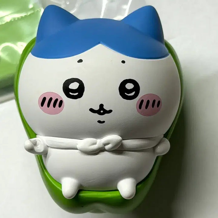 [BUNJANG] Chiikawa Hachiware "Hachiware Darake" Figure / 치이카와 먼작귀 하치와레 투성이 다라케 피규어 피망 하치와레 가르마