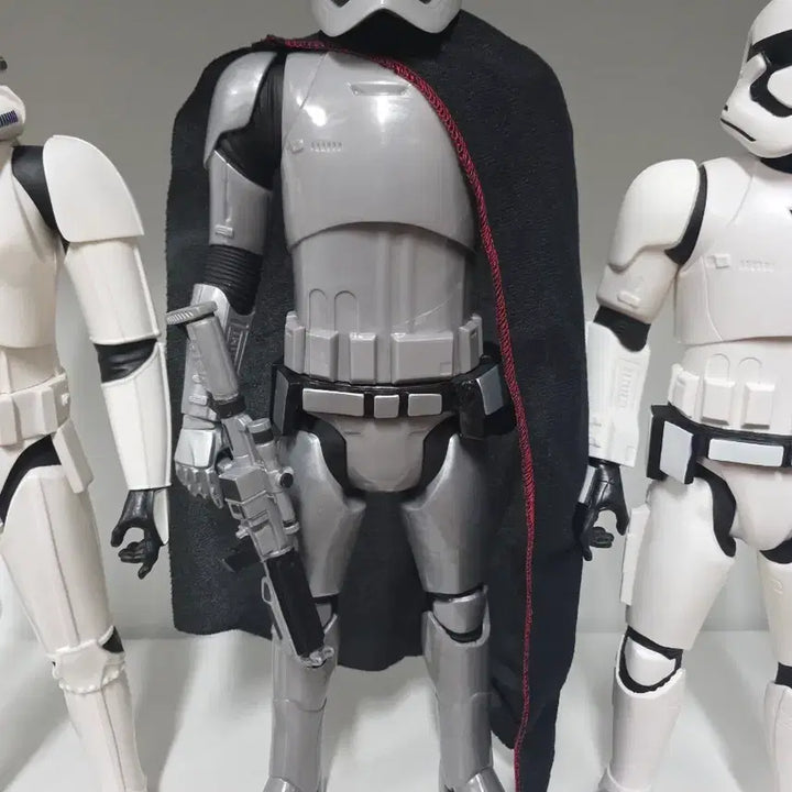[BUNJANG] Star Wars Stormtrooper Figure 3-Set Bundle / 스타워즈 스톰트루퍼 피규어 3종 세트 일괄