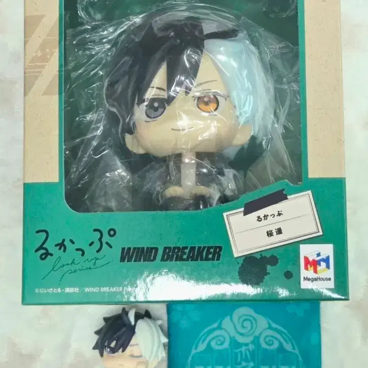 [BUNJANG] Wind Breaker Sakura Haruka Bundle Set Look Up Special Edition Seat Cushion &amp; Onemutan / 일괄) 윈브레 윈드브레이커 사쿠라 하루카 룩업 + 특전방석+ 오네무탄