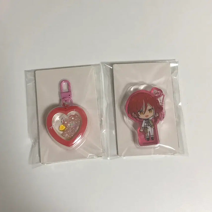 [BUNJANG] Ensemble Stars Sakasaki Natsume 8th Anniversary Heart Shaker Corotto Keyring Bundle Set / (일괄) 앙스타 사카사키 나츠메 8주년 하트 챰 쉐이커 코롯토 키링