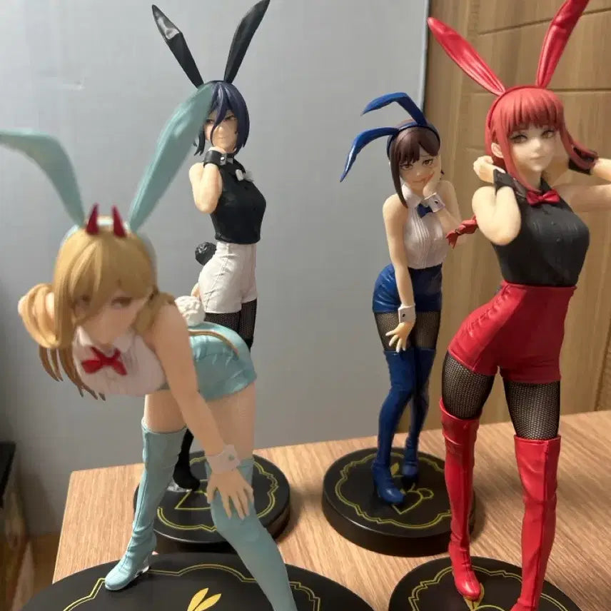 [BUNJANG] Chainsaw Man Bunny Girl Figure Set / (무료 배송) 최저가 체인소맨 바니걸 피규어 4종 일괄 레제,마키마,코베니,파워 박스 O