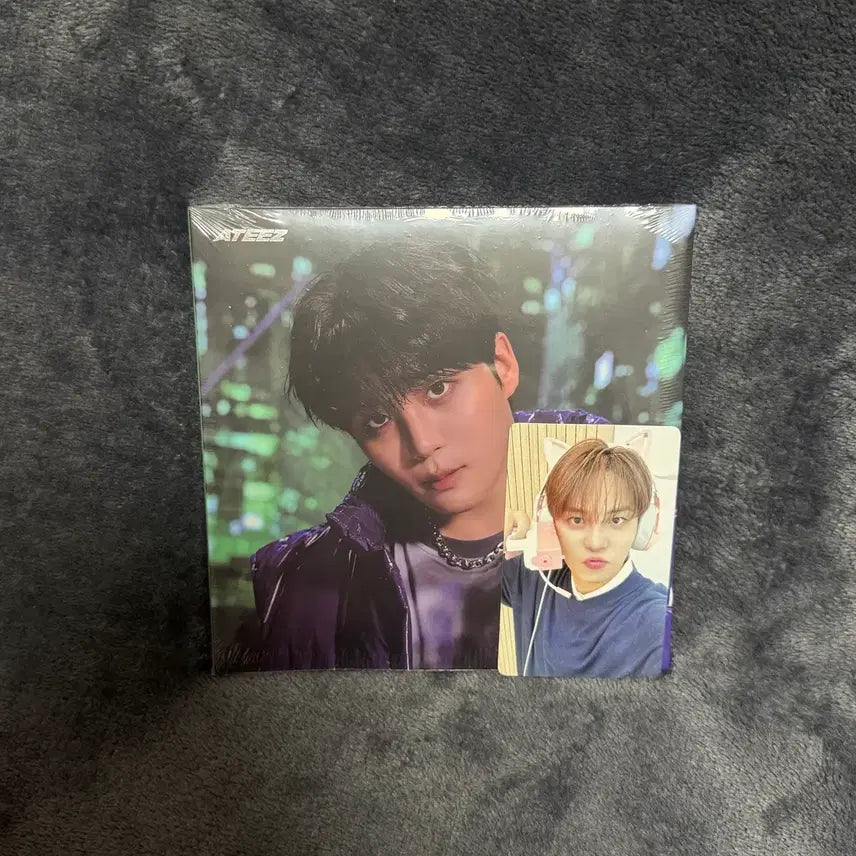 [BUNJANG] ATEEZ Jongho Jump Up Agent Cat Album Golden Hour : Part.5 / 에이티즈 종호 점프업 고양이요원 앨범포함 골든아워5